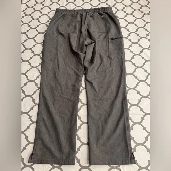 Figs Women's Yola Pants Scrub Bottom Graphite Gray TW2000R Size Small NWOT - Picture 2 of 8